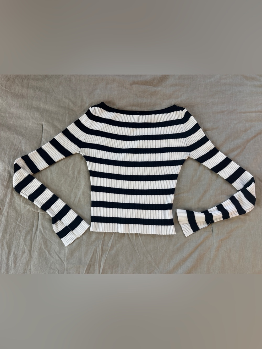 Striped Boatneck Knit Long Sleeve - Black & White